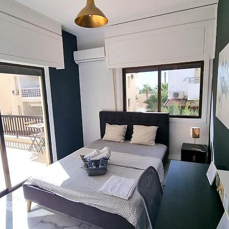 Cozy Beach Apt, Near Airport With 100Mbit Internet ラルナカ エクステリア 写真