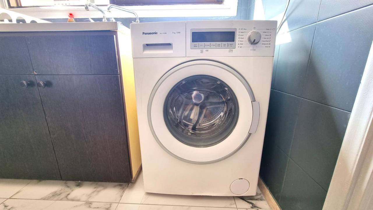 Cozy Beach Apt, Near Airport With 100Mbit Internet ラルナカ エクステリア 写真
